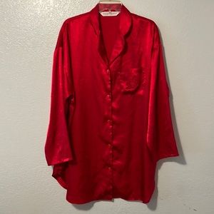 Victoria's Secret Red Satin Embroidered Pocket Sleep Shirt Size Large